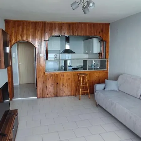 Apartment Sea View Flora