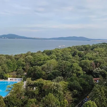 Apartment Sea View Flora *