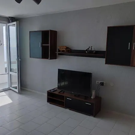 Apartment Sea View Flora