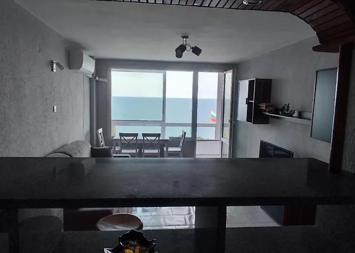 Sea View Flora Apartmán