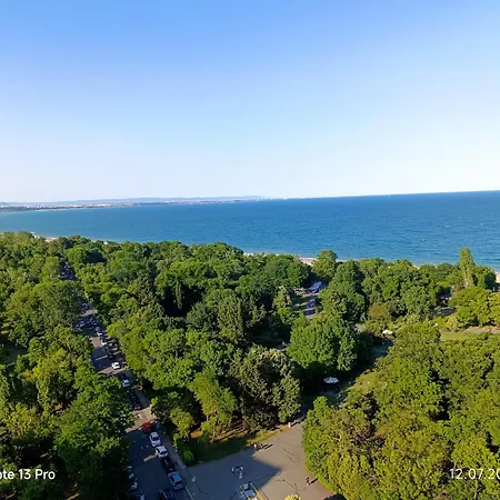 Daire Sea View Flora *